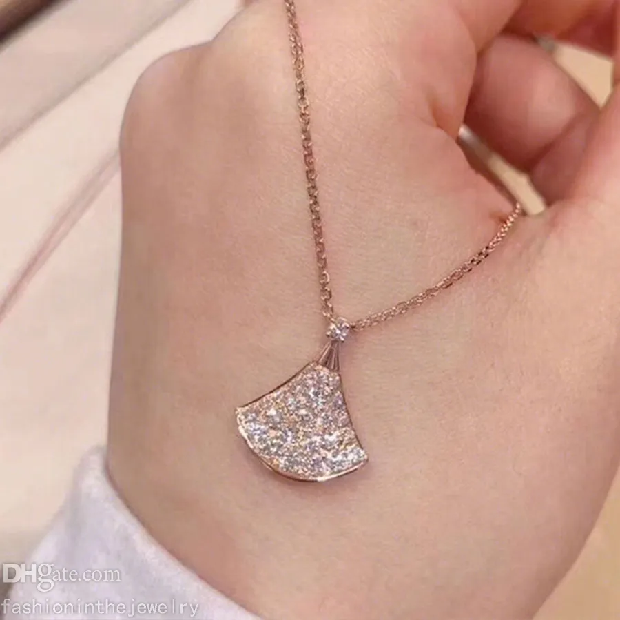ジュエリーディーバドリームネックレスデザイナーファン形状ネックレスダイヤモンド