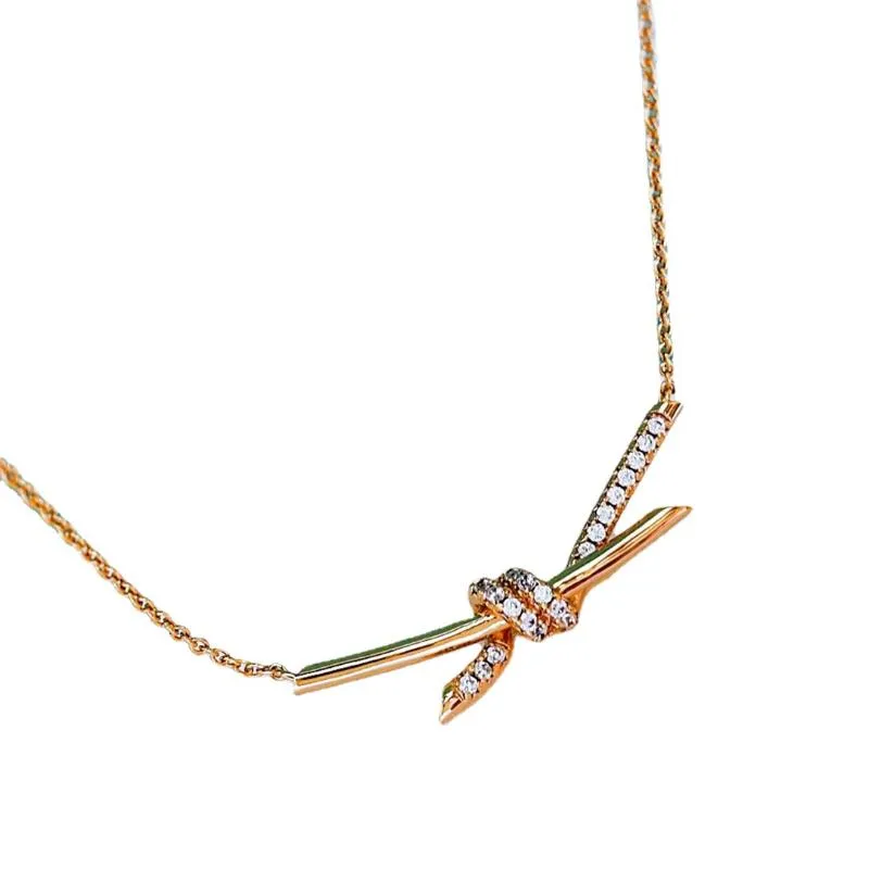 Ожерелья с подвесками Продажа Ожерелье с узлом S925 Серебряная веревка с цирконами Повседневные женские свадебные колье с бриллиантами Подвески Ожерелья 298S