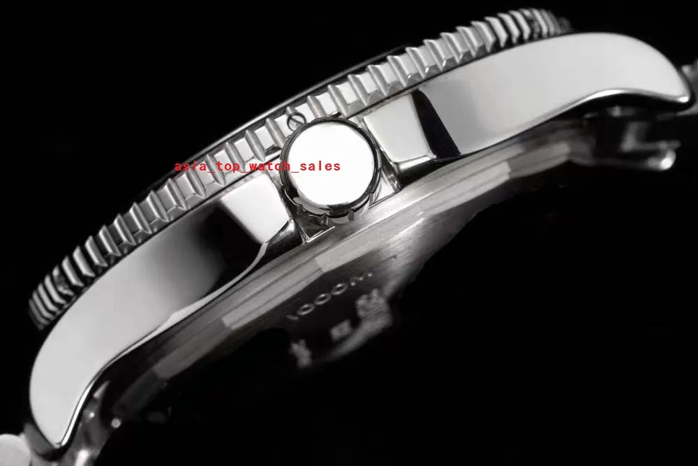 Meistverkaufte, wasserdichte Herren-Armbanduhren im 5-Stil von TFF, A17367D71B1A1, automatisches Datum, 44 mm, Keramiklünette, Saphirglas, KaL 2824, mechanisch, Au3324