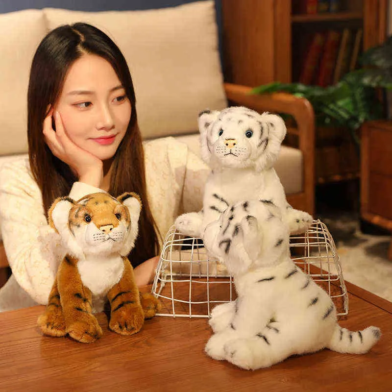 CM Mooie tijger knuffels hoogwaardige wilde dieren plushie poppen simulatie gevuld zacht speelgoed voor kinderen baby geschenken J220704