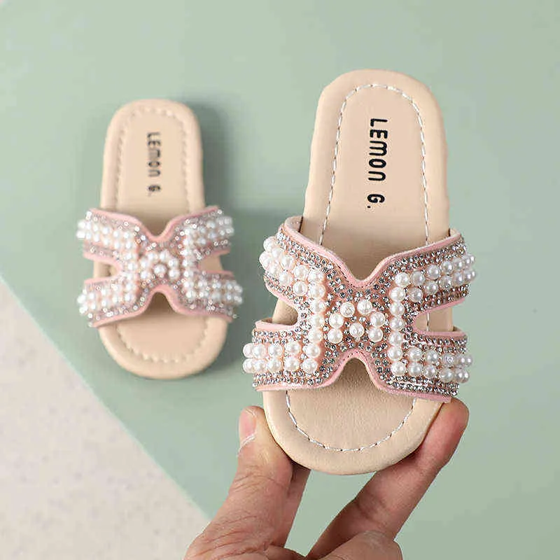 النعال الصيفية للأطفال للفتيات الكورية النسخة الأميرة فستان أحذية الطفل الطفل الأزياء اللؤلؤ الصنادل Flip Flops New 2022 G220523