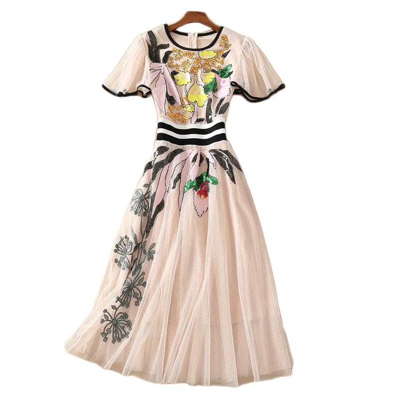 2022年夏の花の刺繍スパンコン中央銀のドレス半袖ラウンドネックチュールXXLエレガントなカジュアルドレス22Q042324
