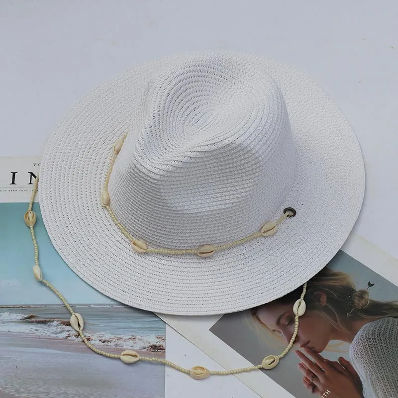 Weitkrempeln 2022 Frauen Muschel Halskette Beach Ladies Paper Stroh gewebten Fedora -Kinngurt mit Perlen und Muscheln EG3064