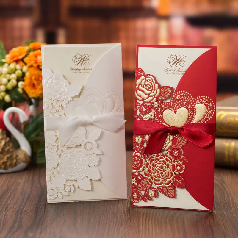 Laser Cut Invitation Card Love Heart Настройка поздравительных открыток с ленточным свадебным душем.