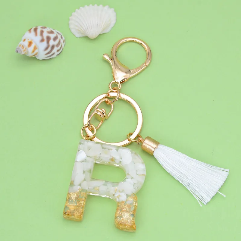 Nowy prawdziwy Stone White Personalizowany list z brelokiem z akcesorium łańcucha kluczy Tassel