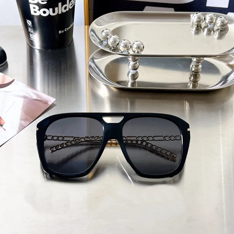 2022 Nieuwe vierkante mode Zonnebril Frame Outdoor Hoge resolutie Gepolariseerde bril Hoge kwaliteit UV400 Wordt geleverd met Letter Pendant GG0723S