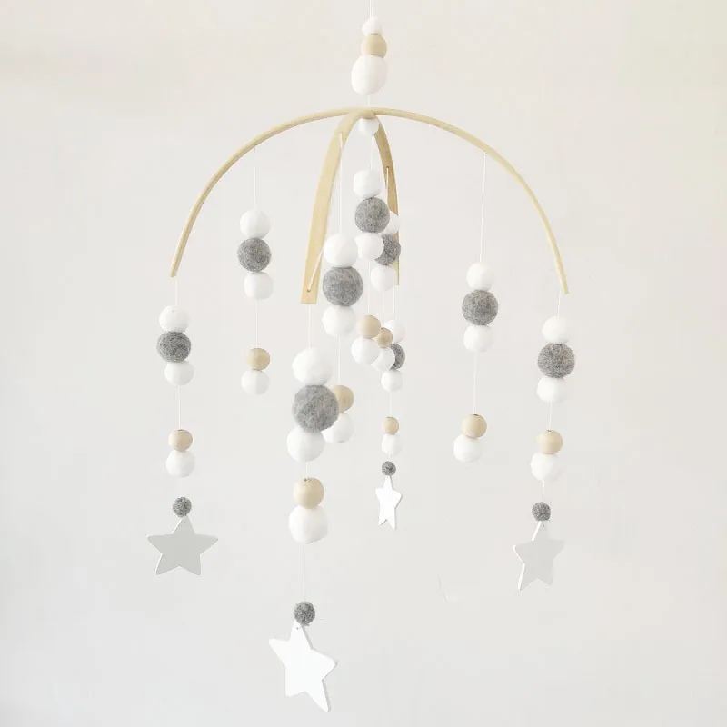 Nordic Wind Chimes Girls Boys Спальня Мобильный Fire Ball Bear Bell Деревянные Бусины Подвесной Детская комната Детская комната Украшения PO ROP 220407