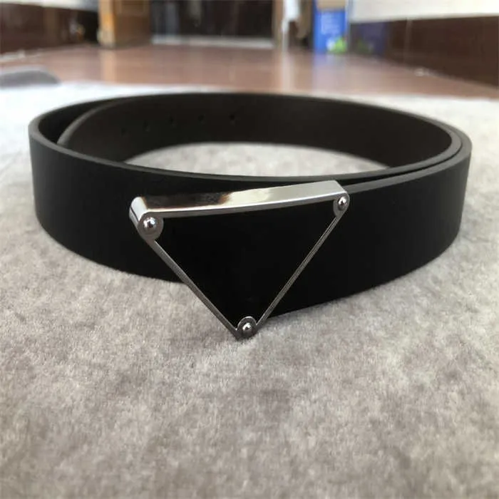 Fashion Classic Belts For Men Women Designer Belt Chastity Silver Gold Black Smooth Buckle Leather With Box Dresses Belt238C
