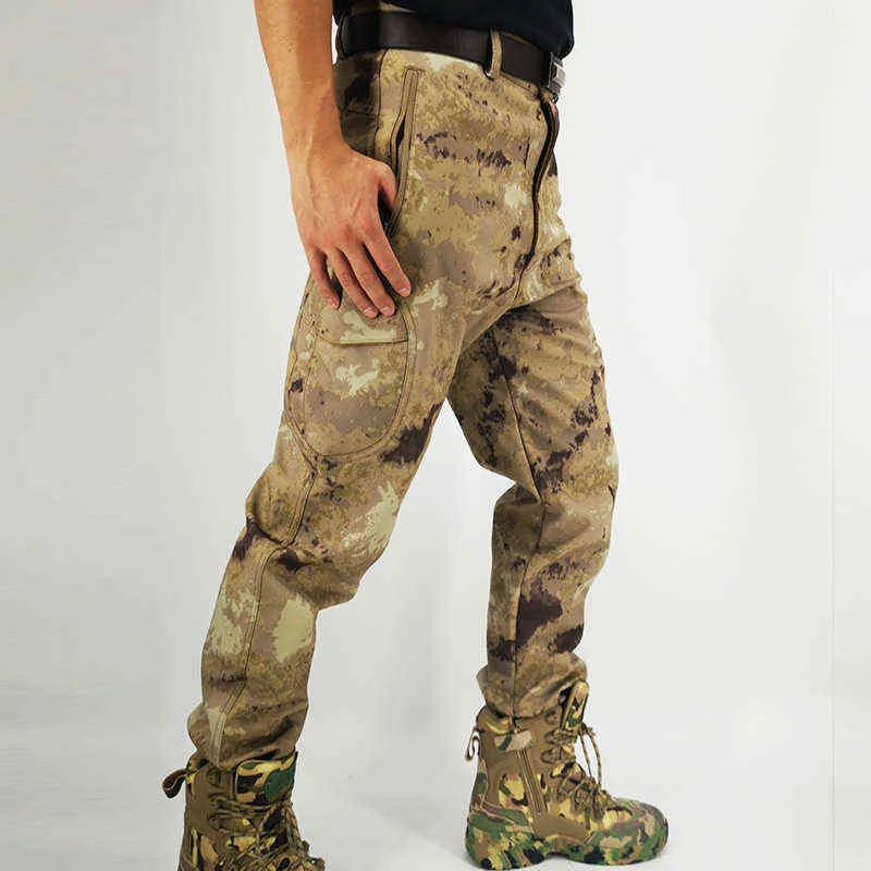 Pantalon cargo tactique imperméable pour hommes Peau Soft Shell Camouflage Combat SWAT Airsoft Paintball Armée Pantalon de travail militaire L220706