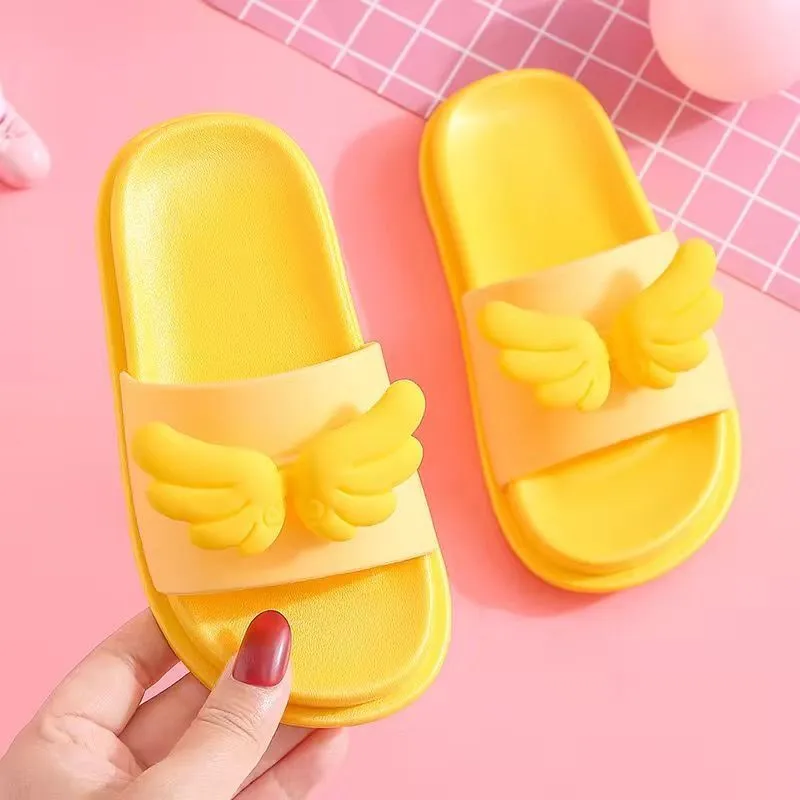 Summer Children Slippers Angel Kids Non-Slip Soft Sole Cartoon Bathroom Home Slippers Kids Beach Shoes Kids Kid Shoes 220426