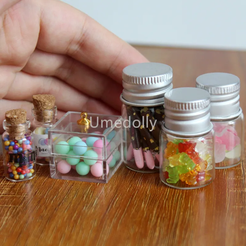 16 Scale Cute Mini Glass Candy Jar Mini Bear Jelly Drops Simulation Miniature Dollhouse Food for Barbies Blyth Doll Kitchen Toy 220725
