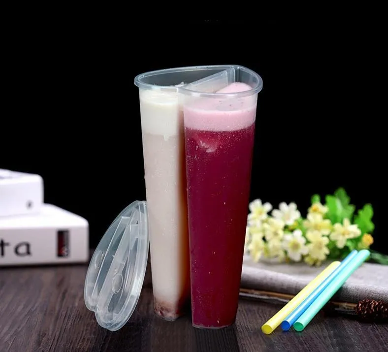 600ML Heart Shaped Double Share Cup Transparent Plastic Disposable Cups with Lids Milk Tea Juice Cups for Lover Couple