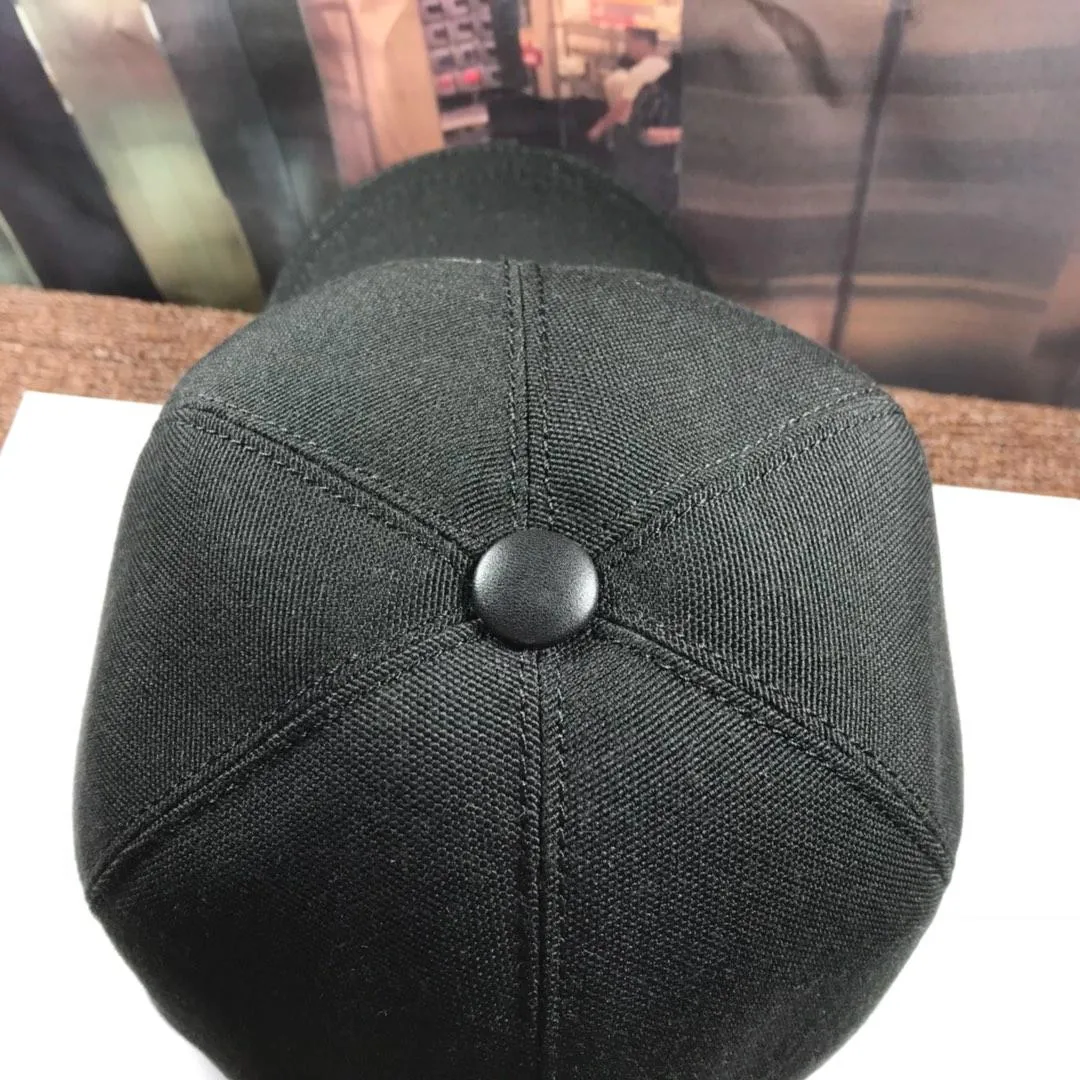 Wysokiej jakości płótno czapka mężczyzn Kobiety kapelusze na świeżym powietrzu Sport Sport Hat Hat European Sun Hat Baseball Caps z Box252p
