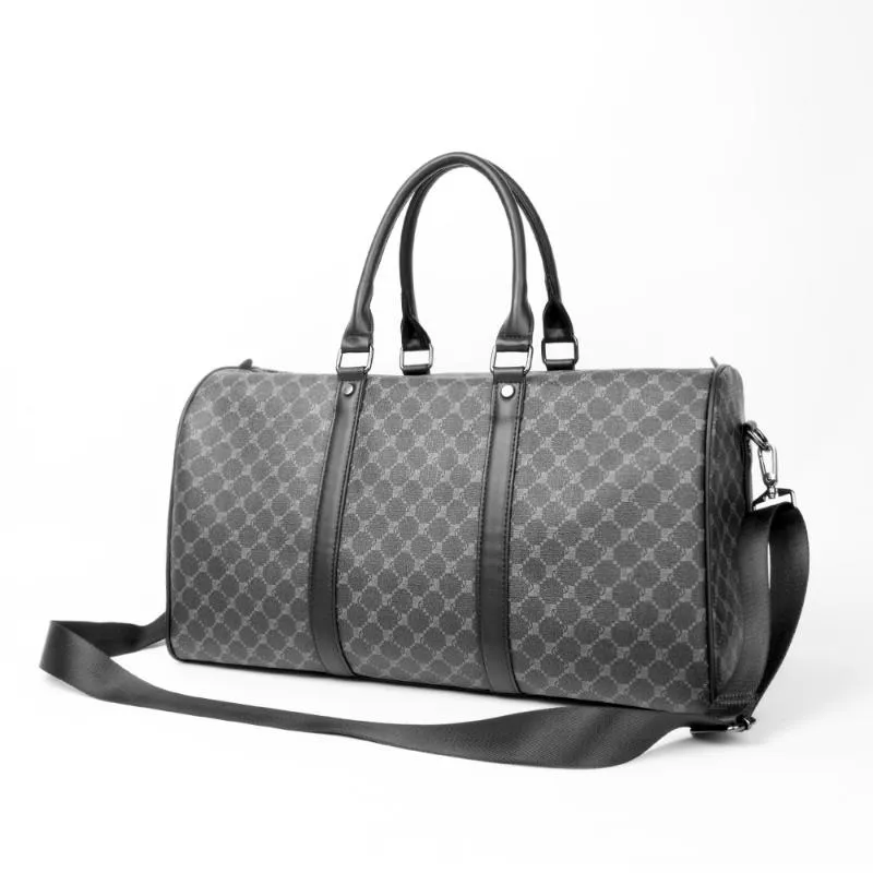 Duffel Bags Fashion Водонепроницаемые мужчины Женские фитнес -сумочка кожаное плеч