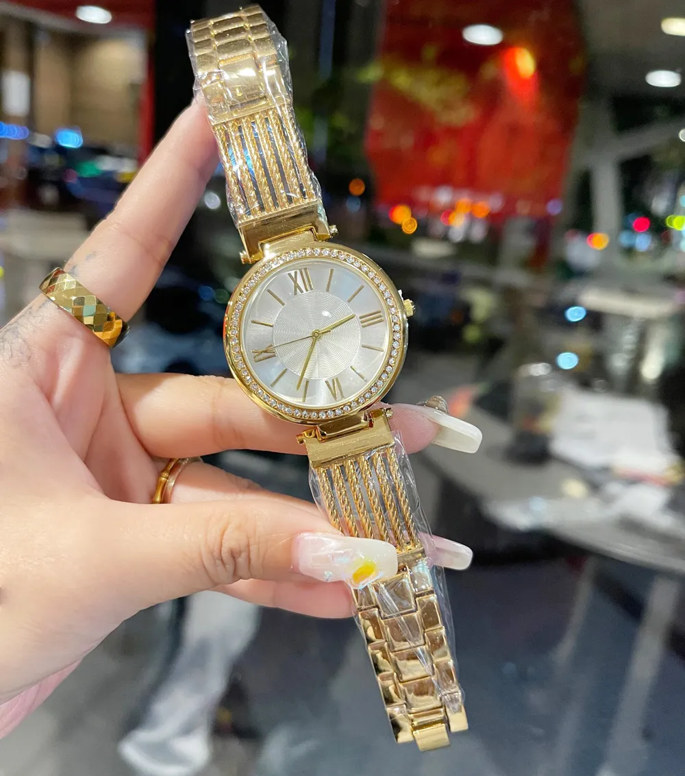 Brand Wrist Watches Women Girl Girl Crystal Style Style Metal Steel Band Beltz Clock GS 55