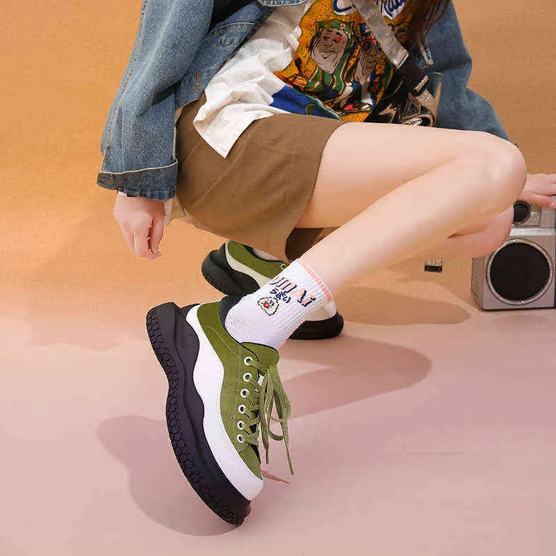 Kleid Schuhe Designer Mode Farbe Passende Plattform Schuhe Casual Schuhe Frauen Runde Spitze Lace Up Loafers Sandalen 220321