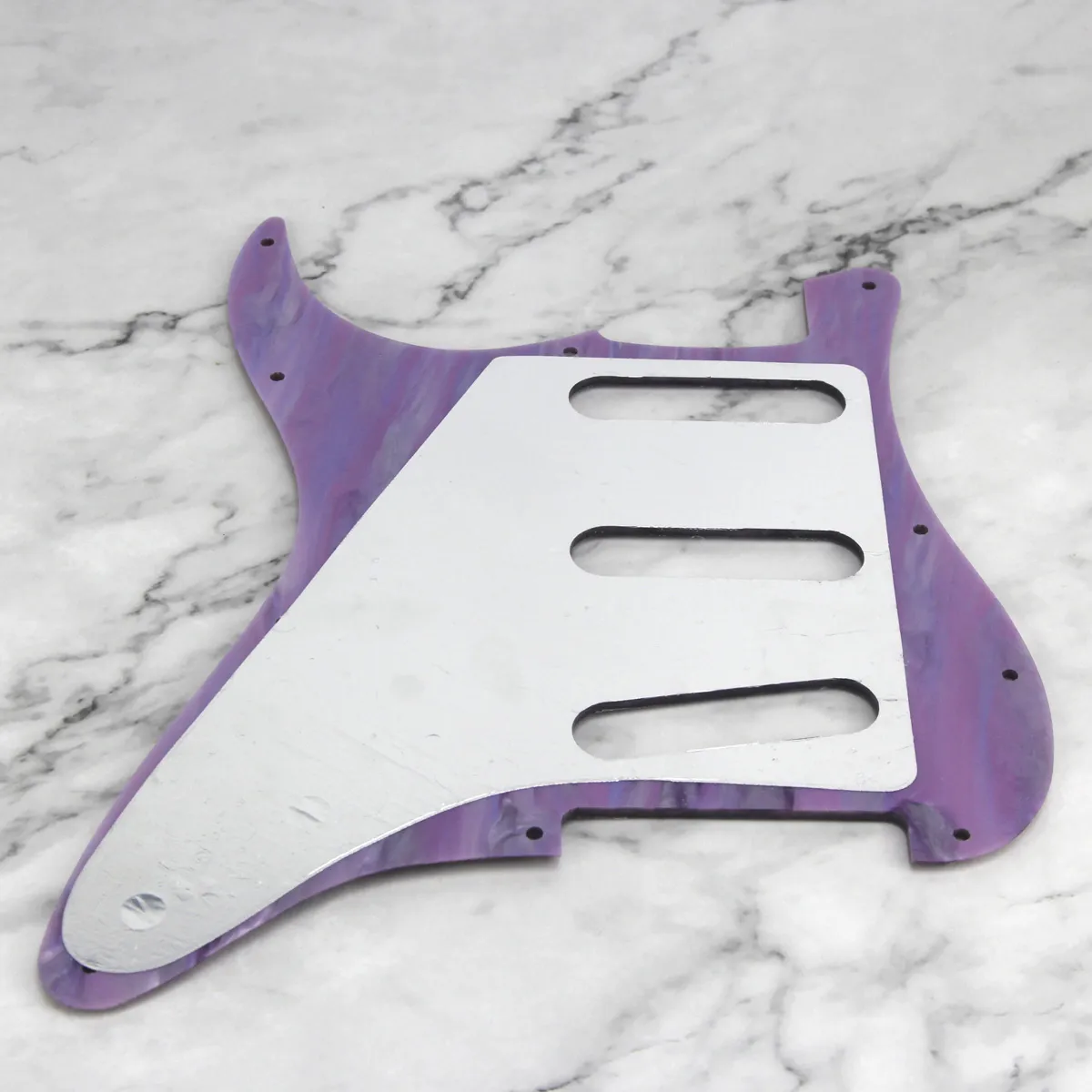 紫色の貝色のエレクトリックギターピックガードスクラッチプレートバックプレート1plyギターアクセサリー用のネジ付き
