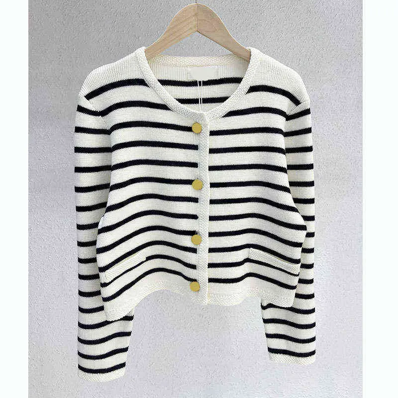 Kvinnors tr￶jor Ny produkt C Family Black Stripe Round Neck Button Cardigan Simple Fashion Temperament Casual Knitting Jacket Women