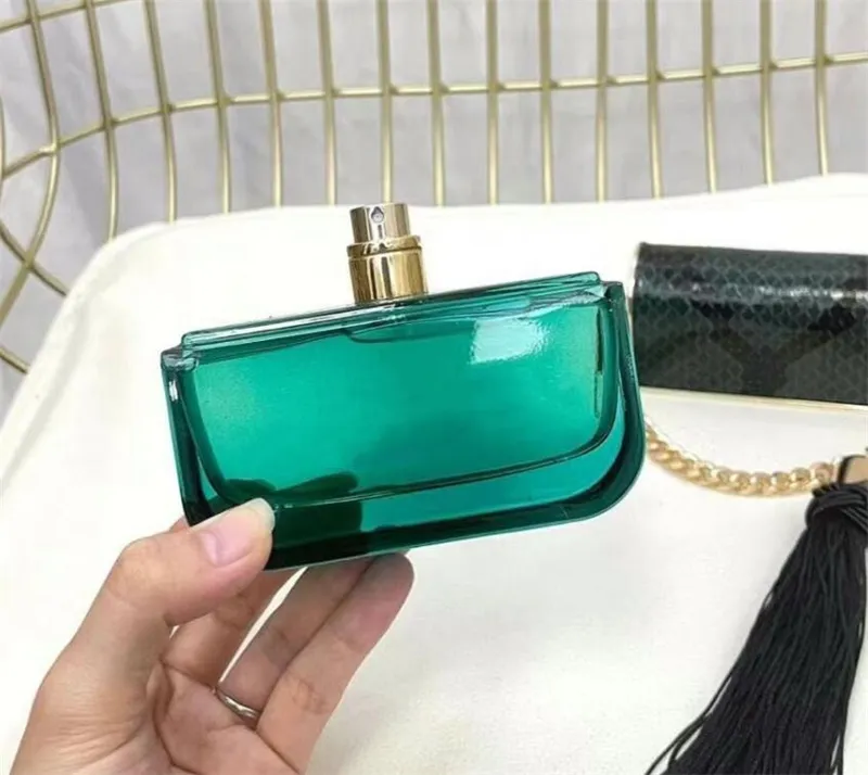 Otros accesorios de moda en stock Perfume para mujer 100 ml DECADENCE Bolso de tocador Fragancia atractiva Olor agradable Calidad superior Entrega rápida gratuita