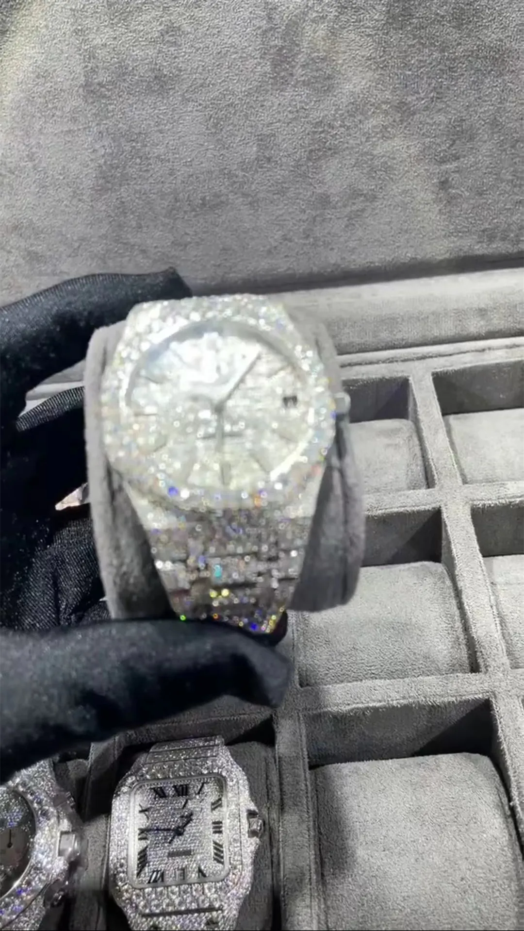 La personalizzazione degli orologi con diamanti in pietra Moissanite Mosang può superare il test dell'orologio impermeabile con movimento meccanico automatico da uomo TOP239j