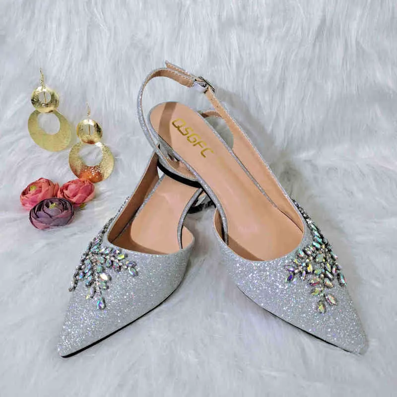 Dress Shoes 2022 Nigeriaanse mode Mid Heel Populair Design puntige dames en tassen Royal Wedding Party met tas 220722