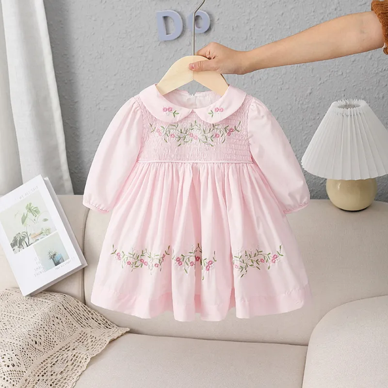 Spring Family Matching Sisterkläder Långärmar Pink Floral Romper Dress with Sashes Cute Outfits E9188 220426