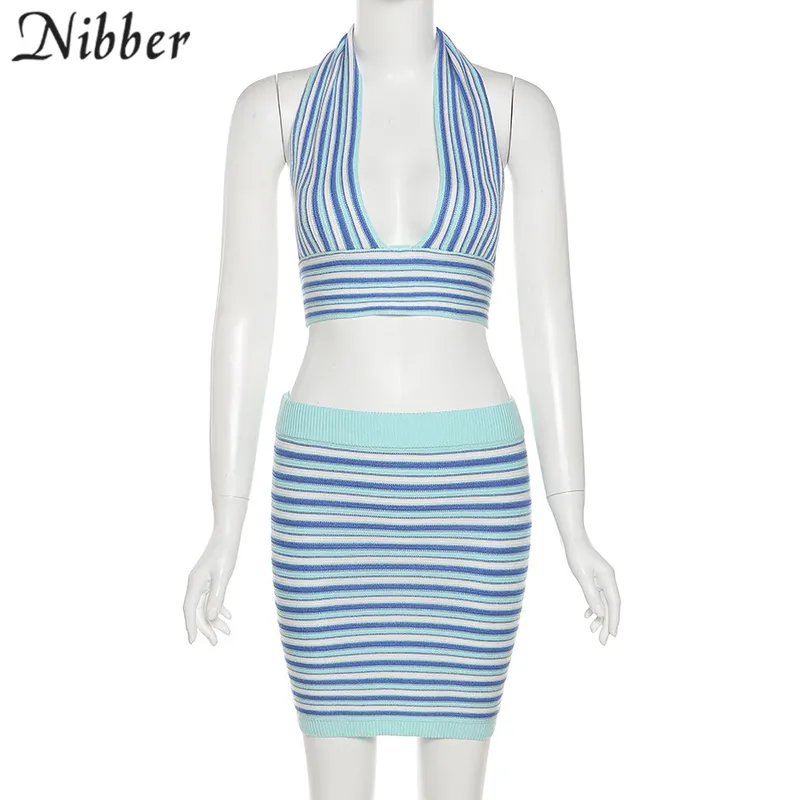 Nibber Y2K Sexy Blue Stripe Knit 2 Conjuntos de dos piezas Mujeres con cuello en V Crop Top y minifaldas flacas de fuerza elástica Trajes de club de verano 220602