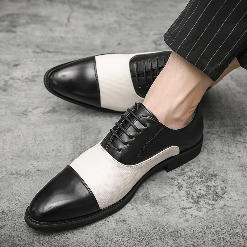Oxford Shoes Men Pu Skórzanie Dopasowanie kolorów Casual Fashion Professional Bankiet Klasyczne Buty All-Match DH929