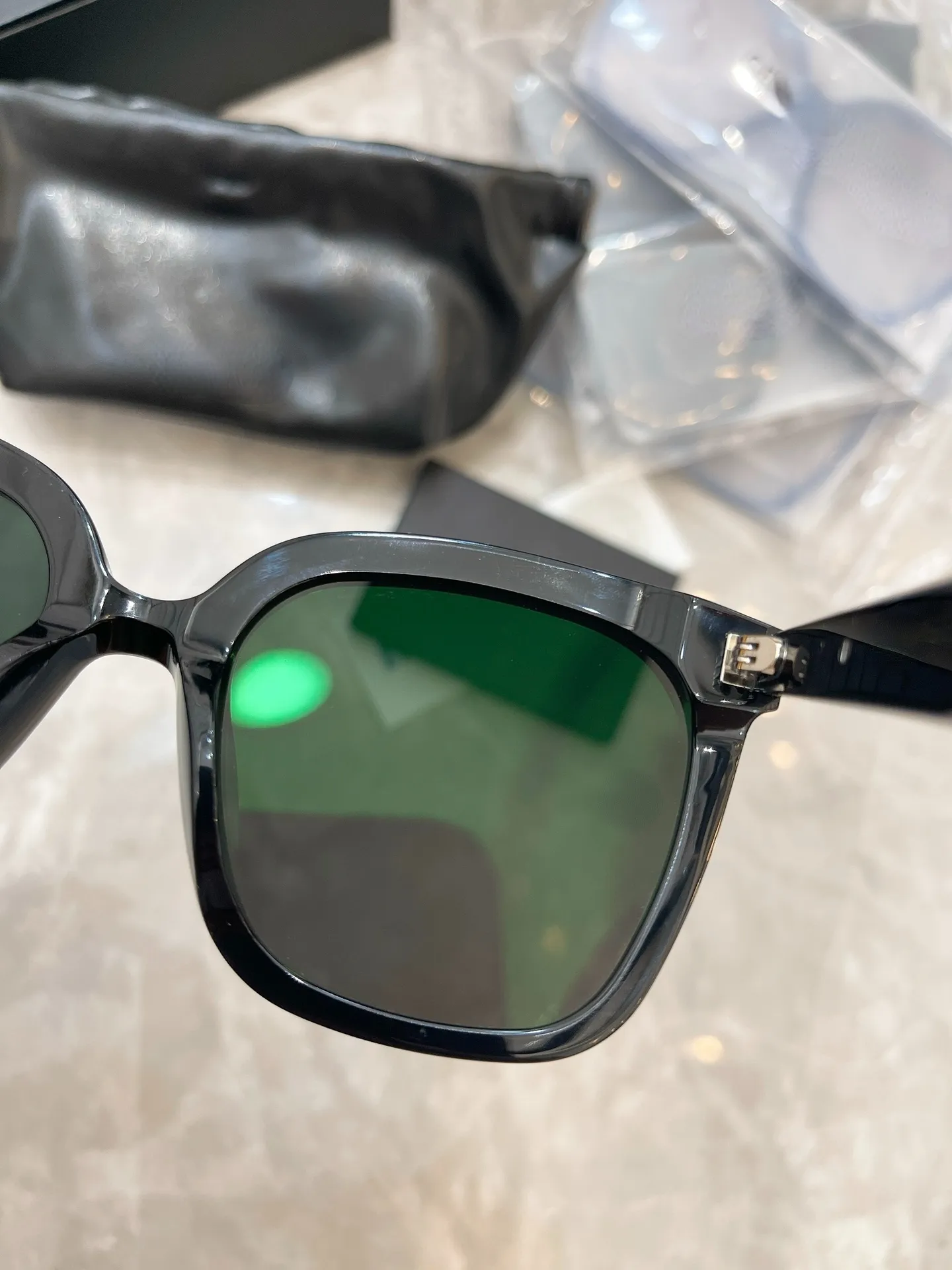 2022 nouvelles lunettes de soleil gm lunettes de soleil feuille carrée mode ronde riz ongles lunettes BURTY