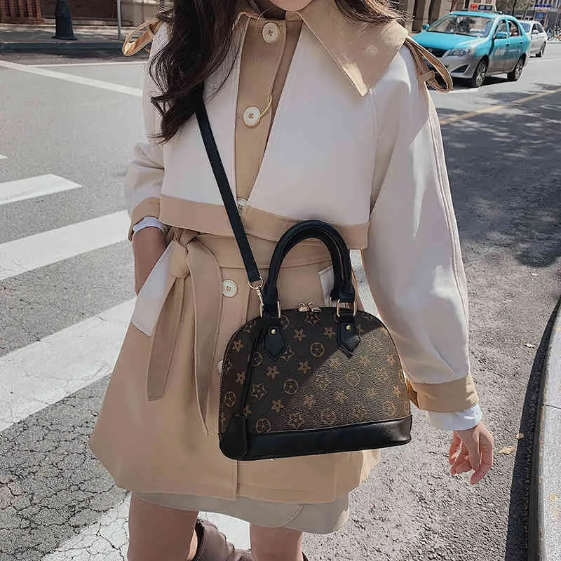 Ladies Fashion Luxury Brand Tide Bag Wholesale New Women's Trend Printing Color Matching Shell Messenger Single Shoulder