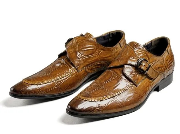 أشار اليدوية تو أحذية الرجال أحذية عالية الجودة الراهب أحذية مشبك جلد طبيعي اللباس الرسمي أحذية رجالية