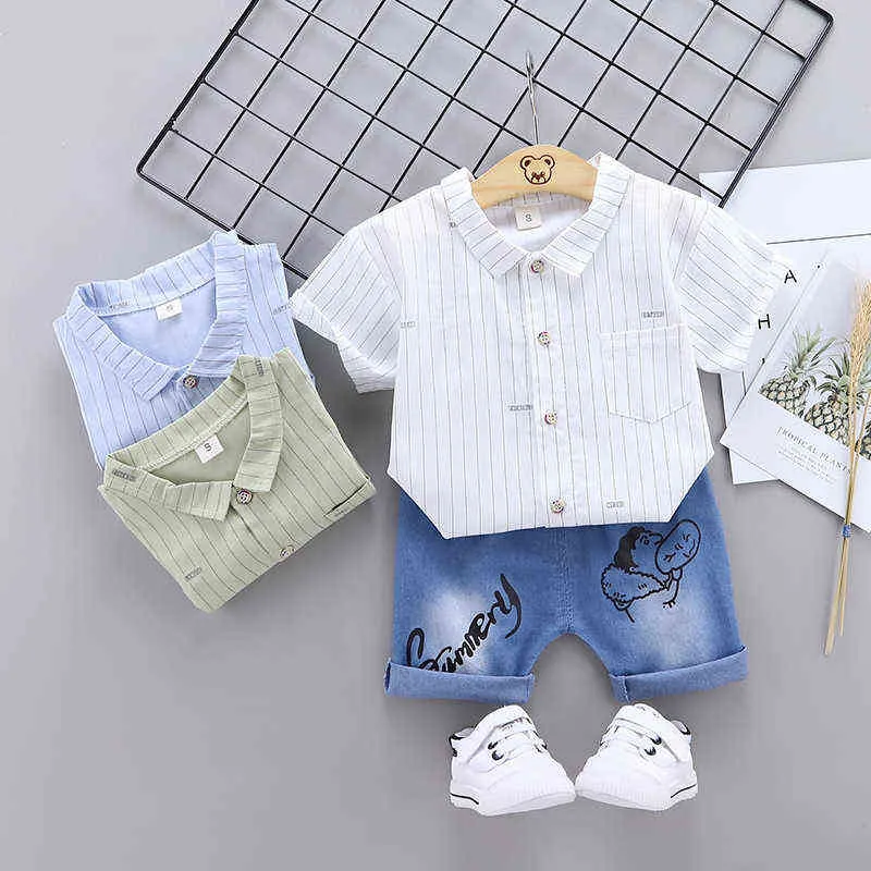 0-4-jarige baby Solid Color Striped Shirt Short Sleeveved Suit 2022 Zomer Nieuwe T-shirt jeans tweedelig Casual Sportswear G220521