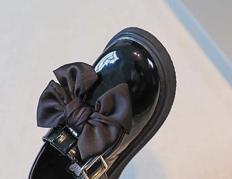 Automne Filles Bowknot En Cuir De Mode Princesse Chaussures British College Style Doux PU Doux Pour La Fête 220721