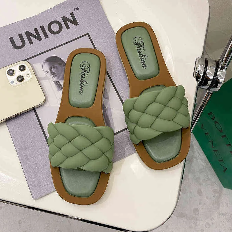 Sandaler Kvinnor 2022 Sommar Ny Söt Flip-Flop Sandaler Fashion Woven Soft Bottom Ytter Wear Beach Shoes Y220412