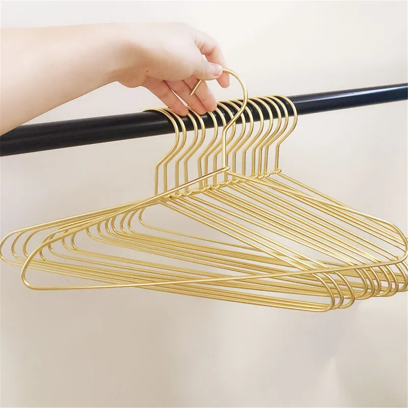 5/10 stks Kleding Hangers Dikker Aluminium Droogrekrekken Naadloze Antislip Winddicht Anti-Rust Kleding Hanger Organisatie 220408