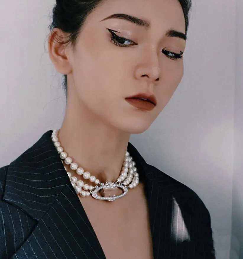 European and American three-layer pearl necklace niche high-end diamond-encrusted clavicle chain women's fast delivery222o