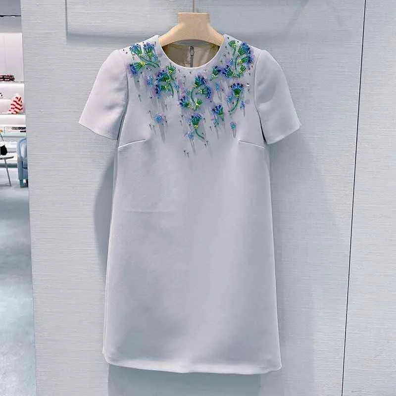 Robe à col rond de tempérament, jupe à fleurs perlées faites à la main, de haute qualité, manches courtes, nouveau style pour le printemps et l'été