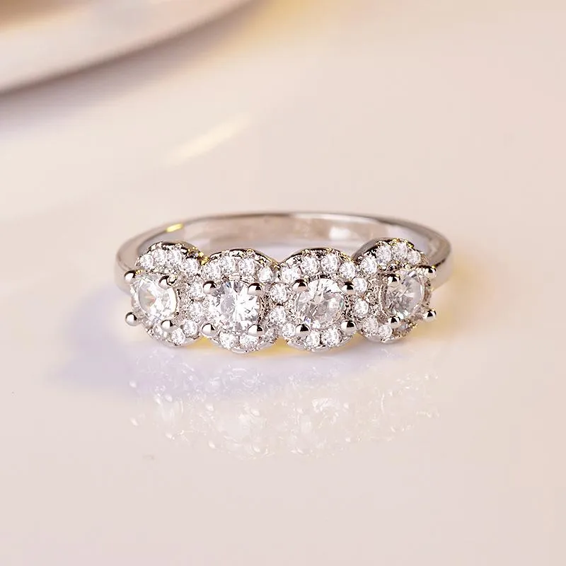 Cluster Ringen Echt 18k Wit Goud Luxe Eternity Voor Vrouwen Leuke Bloem Volledige Diamanten Vinger Ring Mode Bruiloft Sieraden femme Gir267l