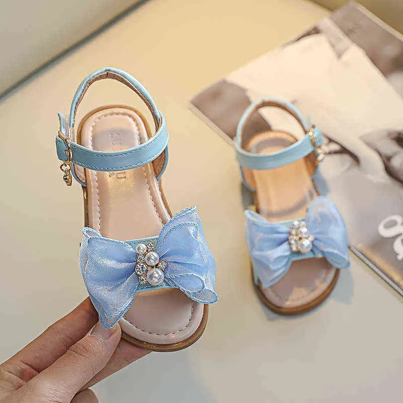 Letnie buty szkolne dla dziewcząt dla dziewcząt Księżniczki Sandały Dzieci Modna Perl Flowers Bow Sandal 2021 2 3 4 5 7 8 9 10 11 rok G220523
