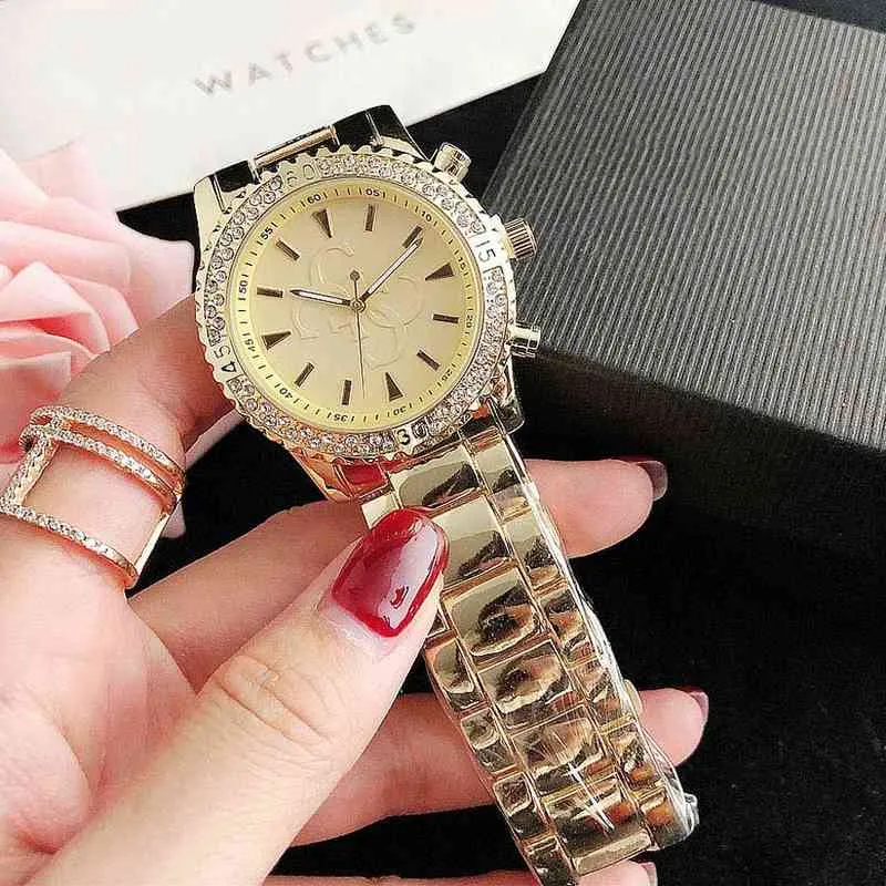 Montre de marque femmes fille diamant grandes lettres Style métal acier bande Quartz montre-bracelet GS 45255h