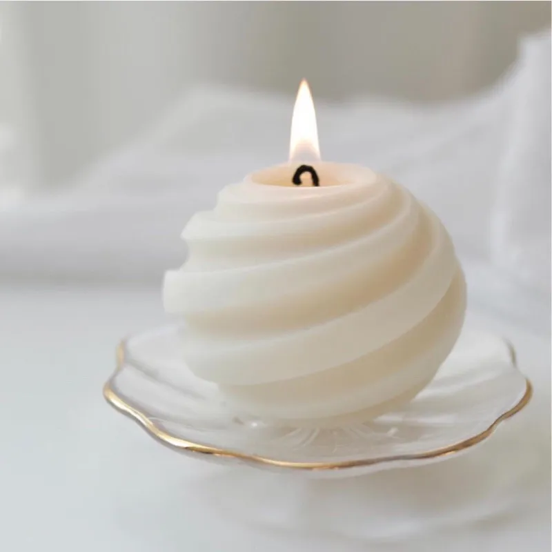 Silicone Candle Mould Rotating Planet round Spiral Carving Ball DIY Creative Aromatherapy Mold 220721