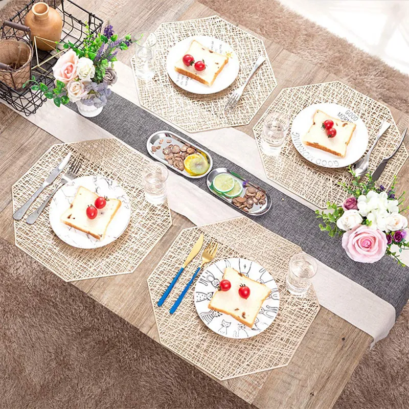 6 4sts Placemats Ställ PVC Hollow för matbord Mattor Home Diner Decoration Cutout Hangable Gold Individual 220627