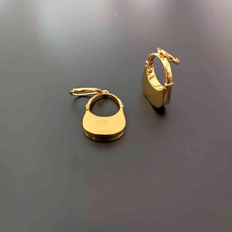 Klassische Designerin Celi Bag Halskette Licht Luxus kleiner Duft weibliche Ohrringe Ins Pullover