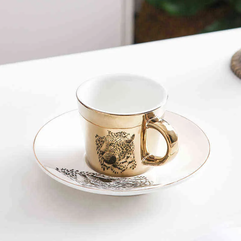 Creativo Cavallo Anamorfico Tazza Specchio Riflessione Tazza Colibrì Tazza Luycho Caffè Set da tè con sottobicchiere 90ml-220ml Y2205113006