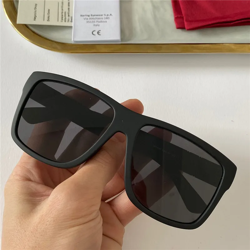 Sonnenbrille für Männer und Frauen Sommer 1124 Style Anti-Ultraviolett Retro Platte Frosted Full-Frame-Mode-Brille zufällige Box269o
