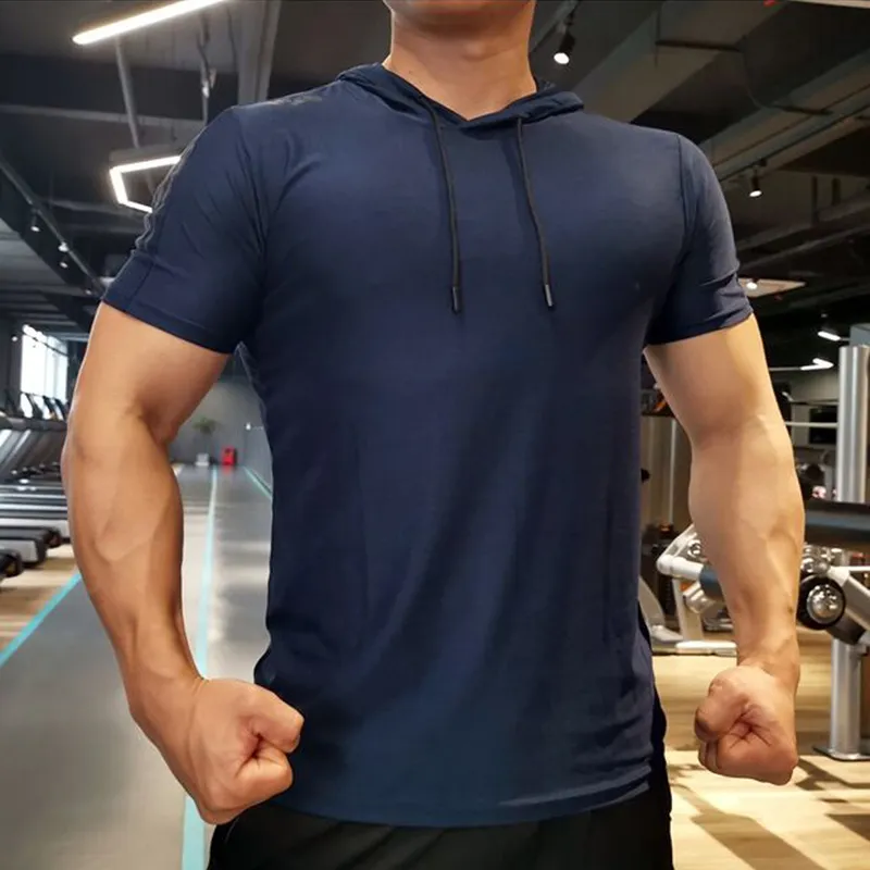 Vestiti da allenamento uomini che corrono maglietta con cappuccio con cappuccio con cappuccio con cappuccio con cappuccio tees s maschio fitness compressione 220520