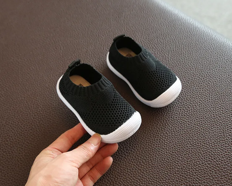 Kid Baby First Walkers Shoesbreathable B младенца для малышей обувь девочки мальчики повседневная сетчатая обувь мягкое дно удобные не скользящие туфли 0616