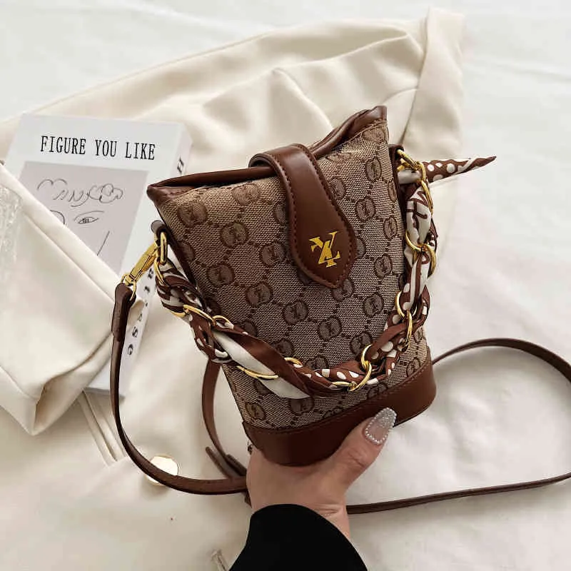 Purses sale French minority silk scarf Chain Handbag women's 2022 new versatile One Shoulder Messenger Bag Bucket Bag