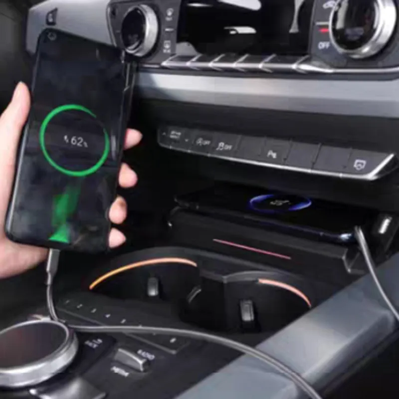 Chargeur de téléphone de chargement sans fil de voiture 15W pour Audi A4 B9 S4 RS4 A5 2017-2021 Accessoires Plaque de charge Plaque de chargement
