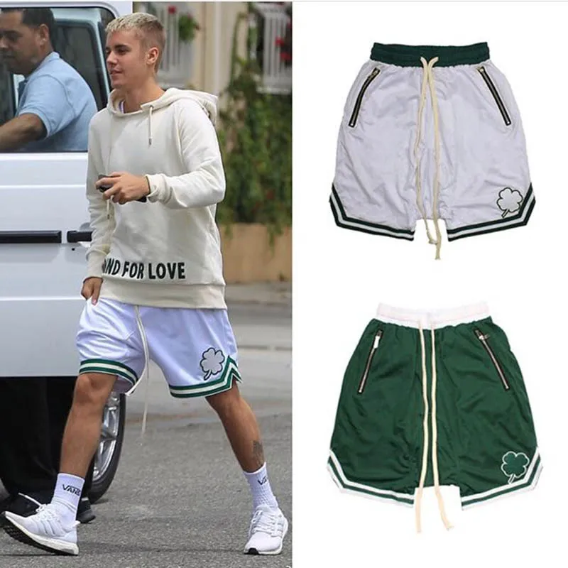 Hommes Shorts High Street Hip-Hop Tide Marque Brodé Streetwear Lâche Cinq Points Pantalon De Basket-Ball Décontracté Mode Tendance Pantalon